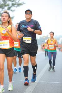 BIB: 10217, 10398
                            <button type="button" onclick="openModal(7542042)" class="btn btn-primary btn-sm float-right btn-popup" data-toggle="modal" data-target=".modal-high-quality">
                        <i class="fas fa-shopping-cart"></i> Add to Cart
                    </button>
                                            <button type="button" onclick="isThisMe(7542042, true)" class="btn btn-success btn-sm float-right btn-popup btn-isme hidden" data-toggle="tooltip" data-placement="bottom" title="นี่คือรูปของคุณใช่ไหม คลิกที่นี่เพื่อเอาเข้าอัลบั้ม">
                        <i class="fas fa-plus"></i> Add to album
                    </button>
                    <button type="button" onclick="isThisMe(7542042, false)" class="btn btn-warning btn-sm float-right btn-popup btn-isnotme hidden">
                        <i class="fas fa-ban"></i> Remove from album
                    </button>