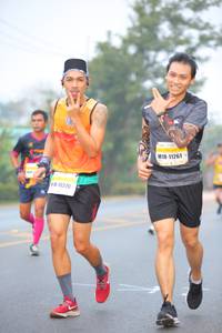 BIB: 11261, 10270
                            <button type="button" onclick="openModal(7538673)" class="btn btn-primary btn-sm float-right btn-popup" data-toggle="modal" data-target=".modal-high-quality">
                        <i class="fas fa-shopping-cart"></i> Add to Cart
                    </button>
                                            <button type="button" onclick="isThisMe(7538673, true)" class="btn btn-success btn-sm float-right btn-popup btn-isme hidden" data-toggle="tooltip" data-placement="bottom" title="นี่คือรูปของคุณใช่ไหม คลิกที่นี่เพื่อเอาเข้าอัลบั้ม">
                        <i class="fas fa-plus"></i> Add to album
                    </button>
                    <button type="button" onclick="isThisMe(7538673, false)" class="btn btn-warning btn-sm float-right btn-popup btn-isnotme hidden">
                        <i class="fas fa-ban"></i> Remove from album
                    </button>