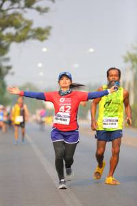 BIB: 40169, 84014
                            <button type="button" onclick="openModal(8213517)" class="btn btn-primary btn-sm float-right btn-popup" data-toggle="modal" data-target=".modal-high-quality">
                        <i class="fas fa-shopping-cart"></i> Add to Cart
                    </button>
                                            <button type="button" onclick="isThisMe(8213517, true)" class="btn btn-success btn-sm float-right btn-popup btn-isme hidden" data-toggle="tooltip" data-placement="bottom" title="นี่คือรูปของคุณใช่ไหม คลิกที่นี่เพื่อเอาเข้าอัลบั้ม">
                        <i class="fas fa-plus"></i> Add to album
                    </button>
                    <button type="button" onclick="isThisMe(8213517, false)" class="btn btn-warning btn-sm float-right btn-popup btn-isnotme hidden">
                        <i class="fas fa-ban"></i> Remove from album
                    </button>