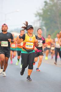BIB: 15475, 25992
                            <button type="button" onclick="openModal(7627018)" class="btn btn-primary btn-sm float-right btn-popup" data-toggle="modal" data-target=".modal-high-quality">
                        <i class="fas fa-shopping-cart"></i> Add to Cart
                    </button>
                                            <button type="button" onclick="isThisMe(7627018, true)" class="btn btn-success btn-sm float-right btn-popup btn-isme hidden" data-toggle="tooltip" data-placement="bottom" title="นี่คือรูปของคุณใช่ไหม คลิกที่นี่เพื่อเอาเข้าอัลบั้ม">
                        <i class="fas fa-plus"></i> Add to album
                    </button>
                    <button type="button" onclick="isThisMe(7627018, false)" class="btn btn-warning btn-sm float-right btn-popup btn-isnotme hidden">
                        <i class="fas fa-ban"></i> Remove from album
                    </button>