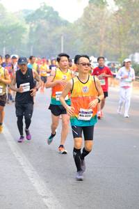 BIB: 41385
                            <button type="button" onclick="openModal(7739674)" class="btn btn-primary btn-sm float-right btn-popup" data-toggle="modal" data-target=".modal-high-quality">
                        <i class="fas fa-shopping-cart"></i> Add to Cart
                    </button>
                                            <button type="button" onclick="isThisMe(7739674, true)" class="btn btn-success btn-sm float-right btn-popup btn-isme hidden" data-toggle="tooltip" data-placement="bottom" title="นี่คือรูปของคุณใช่ไหม คลิกที่นี่เพื่อเอาเข้าอัลบั้ม">
                        <i class="fas fa-plus"></i> Add to album
                    </button>
                    <button type="button" onclick="isThisMe(7739674, false)" class="btn btn-warning btn-sm float-right btn-popup btn-isnotme hidden">
                        <i class="fas fa-ban"></i> Remove from album
                    </button>