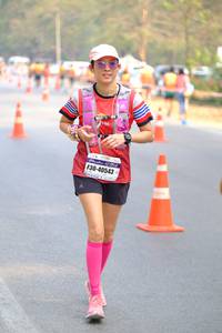 BIB: 0372, 10650
                            <button type="button" onclick="openModal(8311198)" class="btn btn-primary btn-sm float-right btn-popup" data-toggle="modal" data-target=".modal-high-quality">
                        <i class="fas fa-shopping-cart"></i> Add to Cart
                    </button>
                                            <button type="button" onclick="isThisMe(8311198, true)" class="btn btn-success btn-sm float-right btn-popup btn-isme hidden" data-toggle="tooltip" data-placement="bottom" title="นี่คือรูปของคุณใช่ไหม คลิกที่นี่เพื่อเอาเข้าอัลบั้ม">
                        <i class="fas fa-plus"></i> Add to album
                    </button>
                    <button type="button" onclick="isThisMe(8311198, false)" class="btn btn-warning btn-sm float-right btn-popup btn-isnotme hidden">
                        <i class="fas fa-ban"></i> Remove from album
                    </button>