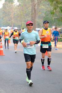 BIB: 412, 40351
                            <button type="button" onclick="openModal(7847084)" class="btn btn-primary btn-sm float-right btn-popup" data-toggle="modal" data-target=".modal-high-quality">
                        <i class="fas fa-shopping-cart"></i> Add to Cart
                    </button>
                                            <button type="button" onclick="isThisMe(7847084, true)" class="btn btn-success btn-sm float-right btn-popup btn-isme hidden" data-toggle="tooltip" data-placement="bottom" title="นี่คือรูปของคุณใช่ไหม คลิกที่นี่เพื่อเอาเข้าอัลบั้ม">
                        <i class="fas fa-plus"></i> Add to album
                    </button>
                    <button type="button" onclick="isThisMe(7847084, false)" class="btn btn-warning btn-sm float-right btn-popup btn-isnotme hidden">
                        <i class="fas fa-ban"></i> Remove from album
                    </button>