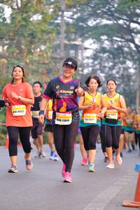 BIB: 16422, 11840, 
                            <button type="button" onclick="openModal(8452236)" class="btn btn-primary btn-sm float-right btn-popup" data-toggle="modal" data-target=".modal-high-quality">
                        <i class="fas fa-shopping-cart"></i> Add to Cart
                    </button>
                                            <button type="button" onclick="isThisMe(8452236, true)" class="btn btn-success btn-sm float-right btn-popup btn-isme hidden" data-toggle="tooltip" data-placement="bottom" title="นี่คือรูปของคุณใช่ไหม คลิกที่นี่เพื่อเอาเข้าอัลบั้ม">
                        <i class="fas fa-plus"></i> Add to album
                    </button>
                    <button type="button" onclick="isThisMe(8452236, false)" class="btn btn-warning btn-sm float-right btn-popup btn-isnotme hidden">
                        <i class="fas fa-ban"></i> Remove from album
                    </button>