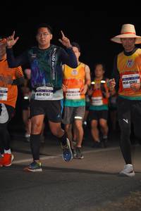 BIB: 42462, 47187
                            <button type="button" onclick="openModal(8717570)" class="btn btn-primary btn-sm float-right btn-popup" data-toggle="modal" data-target=".modal-high-quality">
                        <i class="fas fa-shopping-cart"></i> Add to Cart
                    </button>
                                            <button type="button" onclick="isThisMe(8717570, true)" class="btn btn-success btn-sm float-right btn-popup btn-isme hidden" data-toggle="tooltip" data-placement="bottom" title="นี่คือรูปของคุณใช่ไหม คลิกที่นี่เพื่อเอาเข้าอัลบั้ม">
                        <i class="fas fa-plus"></i> Add to album
                    </button>
                    <button type="button" onclick="isThisMe(8717570, false)" class="btn btn-warning btn-sm float-right btn-popup btn-isnotme hidden">
                        <i class="fas fa-ban"></i> Remove from album
                    </button>