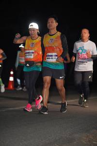 BIB: 47129, 416
                            <button type="button" onclick="openModal(8720248)" class="btn btn-primary btn-sm float-right btn-popup" data-toggle="modal" data-target=".modal-high-quality">
                        <i class="fas fa-shopping-cart"></i> Add to Cart
                    </button>
                                            <button type="button" onclick="isThisMe(8720248, true)" class="btn btn-success btn-sm float-right btn-popup btn-isme hidden" data-toggle="tooltip" data-placement="bottom" title="นี่คือรูปของคุณใช่ไหม คลิกที่นี่เพื่อเอาเข้าอัลบั้ม">
                        <i class="fas fa-plus"></i> Add to album
                    </button>
                    <button type="button" onclick="isThisMe(8720248, false)" class="btn btn-warning btn-sm float-right btn-popup btn-isnotme hidden">
                        <i class="fas fa-ban"></i> Remove from album
                    </button>