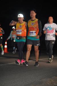 BIB: 42129, 416, 472
                            <button type="button" onclick="openModal(8720242)" class="btn btn-primary btn-sm float-right btn-popup" data-toggle="modal" data-target=".modal-high-quality">
                        <i class="fas fa-shopping-cart"></i> Add to Cart
                    </button>
                                            <button type="button" onclick="isThisMe(8720242, true)" class="btn btn-success btn-sm float-right btn-popup btn-isme hidden" data-toggle="tooltip" data-placement="bottom" title="นี่คือรูปของคุณใช่ไหม คลิกที่นี่เพื่อเอาเข้าอัลบั้ม">
                        <i class="fas fa-plus"></i> Add to album
                    </button>
                    <button type="button" onclick="isThisMe(8720242, false)" class="btn btn-warning btn-sm float-right btn-popup btn-isnotme hidden">
                        <i class="fas fa-ban"></i> Remove from album
                    </button>