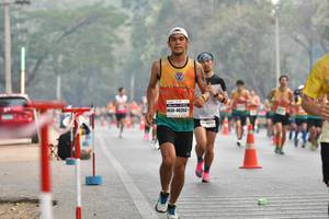 BIB: 40353
                            <button type="button" onclick="openModal(8835925)" class="btn btn-primary btn-sm float-right btn-popup" data-toggle="modal" data-target=".modal-high-quality">
                        <i class="fas fa-shopping-cart"></i> Add to Cart
                    </button>
                                            <button type="button" onclick="isThisMe(8835925, true)" class="btn btn-success btn-sm float-right btn-popup btn-isme hidden" data-toggle="tooltip" data-placement="bottom" title="นี่คือรูปของคุณใช่ไหม คลิกที่นี่เพื่อเอาเข้าอัลบั้ม">
                        <i class="fas fa-plus"></i> Add to album
                    </button>
                    <button type="button" onclick="isThisMe(8835925, false)" class="btn btn-warning btn-sm float-right btn-popup btn-isnotme hidden">
                        <i class="fas fa-ban"></i> Remove from album
                    </button>