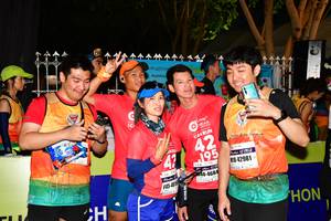 BIB: 195, 42981, 4684
                            <button type="button" onclick="openModal(8834772)" class="btn btn-primary btn-sm float-right btn-popup" data-toggle="modal" data-target=".modal-high-quality">
                        <i class="fas fa-shopping-cart"></i> Add to Cart
                    </button>
                                            <button type="button" onclick="isThisMe(8834772, true)" class="btn btn-success btn-sm float-right btn-popup btn-isme hidden" data-toggle="tooltip" data-placement="bottom" title="นี่คือรูปของคุณใช่ไหม คลิกที่นี่เพื่อเอาเข้าอัลบั้ม">
                        <i class="fas fa-plus"></i> Add to album
                    </button>
                    <button type="button" onclick="isThisMe(8834772, false)" class="btn btn-warning btn-sm float-right btn-popup btn-isnotme hidden">
                        <i class="fas fa-ban"></i> Remove from album
                    </button>