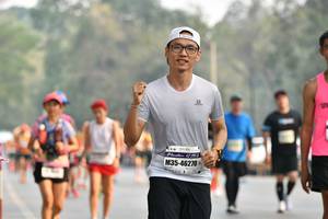 BIB: 46270
                            <button type="button" onclick="openModal(8881656)" class="btn btn-primary btn-sm float-right btn-popup" data-toggle="modal" data-target=".modal-high-quality">
                        <i class="fas fa-shopping-cart"></i> Add to Cart
                    </button>
                                            <button type="button" onclick="isThisMe(8881656, true)" class="btn btn-success btn-sm float-right btn-popup btn-isme hidden" data-toggle="tooltip" data-placement="bottom" title="นี่คือรูปของคุณใช่ไหม คลิกที่นี่เพื่อเอาเข้าอัลบั้ม">
                        <i class="fas fa-plus"></i> Add to album
                    </button>
                    <button type="button" onclick="isThisMe(8881656, false)" class="btn btn-warning btn-sm float-right btn-popup btn-isnotme hidden">
                        <i class="fas fa-ban"></i> Remove from album
                    </button>