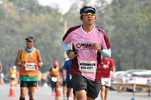 BIB: 47977
                            <button type="button" onclick="openModal(8883492)" class="btn btn-primary btn-sm float-right btn-popup" data-toggle="modal" data-target=".modal-high-quality">
                        <i class="fas fa-shopping-cart"></i> Add to Cart
                    </button>
                                            <button type="button" onclick="isThisMe(8883492, true)" class="btn btn-success btn-sm float-right btn-popup btn-isme hidden" data-toggle="tooltip" data-placement="bottom" title="นี่คือรูปของคุณใช่ไหม คลิกที่นี่เพื่อเอาเข้าอัลบั้ม">
                        <i class="fas fa-plus"></i> Add to album
                    </button>
                    <button type="button" onclick="isThisMe(8883492, false)" class="btn btn-warning btn-sm float-right btn-popup btn-isnotme hidden">
                        <i class="fas fa-ban"></i> Remove from album
                    </button>