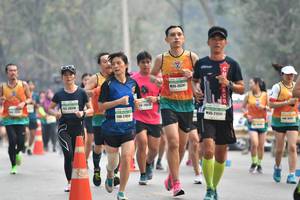 BIB: 26241, 2151, 2758
                            <button type="button" onclick="openModal(8835235)" class="btn btn-primary btn-sm float-right btn-popup" data-toggle="modal" data-target=".modal-high-quality">
                        <i class="fas fa-shopping-cart"></i> Add to Cart
                    </button>
                                            <button type="button" onclick="isThisMe(8835235, true)" class="btn btn-success btn-sm float-right btn-popup btn-isme hidden" data-toggle="tooltip" data-placement="bottom" title="นี่คือรูปของคุณใช่ไหม คลิกที่นี่เพื่อเอาเข้าอัลบั้ม">
                        <i class="fas fa-plus"></i> Add to album
                    </button>
                    <button type="button" onclick="isThisMe(8835235, false)" class="btn btn-warning btn-sm float-right btn-popup btn-isnotme hidden">
                        <i class="fas fa-ban"></i> Remove from album
                    </button>
