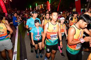 BIB: 4786
                            <button type="button" onclick="openModal(8835734)" class="btn btn-primary btn-sm float-right btn-popup" data-toggle="modal" data-target=".modal-high-quality">
                        <i class="fas fa-shopping-cart"></i> Add to Cart
                    </button>
                                            <button type="button" onclick="isThisMe(8835734, true)" class="btn btn-success btn-sm float-right btn-popup btn-isme hidden" data-toggle="tooltip" data-placement="bottom" title="นี่คือรูปของคุณใช่ไหม คลิกที่นี่เพื่อเอาเข้าอัลบั้ม">
                        <i class="fas fa-plus"></i> Add to album
                    </button>
                    <button type="button" onclick="isThisMe(8835734, false)" class="btn btn-warning btn-sm float-right btn-popup btn-isnotme hidden">
                        <i class="fas fa-ban"></i> Remove from album
                    </button>