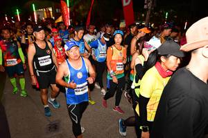 BIB: 4838
                            <button type="button" onclick="openModal(8836089)" class="btn btn-primary btn-sm float-right btn-popup" data-toggle="modal" data-target=".modal-high-quality">
                        <i class="fas fa-shopping-cart"></i> Add to Cart
                    </button>
                                            <button type="button" onclick="isThisMe(8836089, true)" class="btn btn-success btn-sm float-right btn-popup btn-isme hidden" data-toggle="tooltip" data-placement="bottom" title="นี่คือรูปของคุณใช่ไหม คลิกที่นี่เพื่อเอาเข้าอัลบั้ม">
                        <i class="fas fa-plus"></i> Add to album
                    </button>
                    <button type="button" onclick="isThisMe(8836089, false)" class="btn btn-warning btn-sm float-right btn-popup btn-isnotme hidden">
                        <i class="fas fa-ban"></i> Remove from album
                    </button>