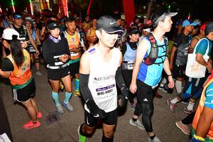 BIB: 41061
                            <button type="button" onclick="openModal(8835893)" class="btn btn-primary btn-sm float-right btn-popup" data-toggle="modal" data-target=".modal-high-quality">
                        <i class="fas fa-shopping-cart"></i> Add to Cart
                    </button>
                                            <button type="button" onclick="isThisMe(8835893, true)" class="btn btn-success btn-sm float-right btn-popup btn-isme hidden" data-toggle="tooltip" data-placement="bottom" title="นี่คือรูปของคุณใช่ไหม คลิกที่นี่เพื่อเอาเข้าอัลบั้ม">
                        <i class="fas fa-plus"></i> Add to album
                    </button>
                    <button type="button" onclick="isThisMe(8835893, false)" class="btn btn-warning btn-sm float-right btn-popup btn-isnotme hidden">
                        <i class="fas fa-ban"></i> Remove from album
                    </button>