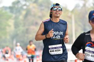 BIB: 12195, 41754
                            <button type="button" onclick="openModal(8856967)" class="btn btn-primary btn-sm float-right btn-popup" data-toggle="modal" data-target=".modal-high-quality">
                        <i class="fas fa-shopping-cart"></i> Add to Cart
                    </button>
                                            <button type="button" onclick="isThisMe(8856967, true)" class="btn btn-success btn-sm float-right btn-popup btn-isme hidden" data-toggle="tooltip" data-placement="bottom" title="นี่คือรูปของคุณใช่ไหม คลิกที่นี่เพื่อเอาเข้าอัลบั้ม">
                        <i class="fas fa-plus"></i> Add to album
                    </button>
                    <button type="button" onclick="isThisMe(8856967, false)" class="btn btn-warning btn-sm float-right btn-popup btn-isnotme hidden">
                        <i class="fas fa-ban"></i> Remove from album
                    </button>