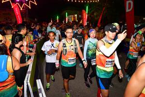 BIB: 
                            <button type="button" onclick="openModal(8836691)" class="btn btn-primary btn-sm float-right btn-popup" data-toggle="modal" data-target=".modal-high-quality">
                        <i class="fas fa-shopping-cart"></i> Add to Cart
                    </button>
                                            <button type="button" onclick="isThisMe(8836691, true)" class="btn btn-success btn-sm float-right btn-popup btn-isme hidden" data-toggle="tooltip" data-placement="bottom" title="นี่คือรูปของคุณใช่ไหม คลิกที่นี่เพื่อเอาเข้าอัลบั้ม">
                        <i class="fas fa-plus"></i> Add to album
                    </button>
                    <button type="button" onclick="isThisMe(8836691, false)" class="btn btn-warning btn-sm float-right btn-popup btn-isnotme hidden">
                        <i class="fas fa-ban"></i> Remove from album
                    </button>