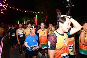 BIB: 454, 100
                            <button type="button" onclick="openModal(8835421)" class="btn btn-primary btn-sm float-right btn-popup" data-toggle="modal" data-target=".modal-high-quality">
                        <i class="fas fa-shopping-cart"></i> Add to Cart
                    </button>
                                            <button type="button" onclick="isThisMe(8835421, true)" class="btn btn-success btn-sm float-right btn-popup btn-isme hidden" data-toggle="tooltip" data-placement="bottom" title="นี่คือรูปของคุณใช่ไหม คลิกที่นี่เพื่อเอาเข้าอัลบั้ม">
                        <i class="fas fa-plus"></i> Add to album
                    </button>
                    <button type="button" onclick="isThisMe(8835421, false)" class="btn btn-warning btn-sm float-right btn-popup btn-isnotme hidden">
                        <i class="fas fa-ban"></i> Remove from album
                    </button>