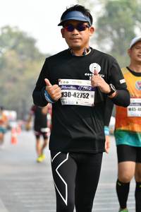 BIB: 42195, 42752
                            <button type="button" onclick="openModal(8886857)" class="btn btn-primary btn-sm float-right btn-popup" data-toggle="modal" data-target=".modal-high-quality">
                        <i class="fas fa-shopping-cart"></i> Add to Cart
                    </button>
                                            <button type="button" onclick="isThisMe(8886857, true)" class="btn btn-success btn-sm float-right btn-popup btn-isme hidden" data-toggle="tooltip" data-placement="bottom" title="นี่คือรูปของคุณใช่ไหม คลิกที่นี่เพื่อเอาเข้าอัลบั้ม">
                        <i class="fas fa-plus"></i> Add to album
                    </button>
                    <button type="button" onclick="isThisMe(8886857, false)" class="btn btn-warning btn-sm float-right btn-popup btn-isnotme hidden">
                        <i class="fas fa-ban"></i> Remove from album
                    </button>