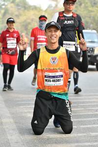 BIB: 354, 1212, 46307
                            <button type="button" onclick="openModal(8857801)" class="btn btn-primary btn-sm float-right btn-popup" data-toggle="modal" data-target=".modal-high-quality">
                        <i class="fas fa-shopping-cart"></i> Add to Cart
                    </button>
                                            <button type="button" onclick="isThisMe(8857801, true)" class="btn btn-success btn-sm float-right btn-popup btn-isme hidden" data-toggle="tooltip" data-placement="bottom" title="นี่คือรูปของคุณใช่ไหม คลิกที่นี่เพื่อเอาเข้าอัลบั้ม">
                        <i class="fas fa-plus"></i> Add to album
                    </button>
                    <button type="button" onclick="isThisMe(8857801, false)" class="btn btn-warning btn-sm float-right btn-popup btn-isnotme hidden">
                        <i class="fas fa-ban"></i> Remove from album
                    </button>