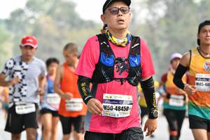 BIB: 405, 48450
                            <button type="button" onclick="openModal(8883257)" class="btn btn-primary btn-sm float-right btn-popup" data-toggle="modal" data-target=".modal-high-quality">
                        <i class="fas fa-shopping-cart"></i> Add to Cart
                    </button>
                                            <button type="button" onclick="isThisMe(8883257, true)" class="btn btn-success btn-sm float-right btn-popup btn-isme hidden" data-toggle="tooltip" data-placement="bottom" title="นี่คือรูปของคุณใช่ไหม คลิกที่นี่เพื่อเอาเข้าอัลบั้ม">
                        <i class="fas fa-plus"></i> Add to album
                    </button>
                    <button type="button" onclick="isThisMe(8883257, false)" class="btn btn-warning btn-sm float-right btn-popup btn-isnotme hidden">
                        <i class="fas fa-ban"></i> Remove from album
                    </button>