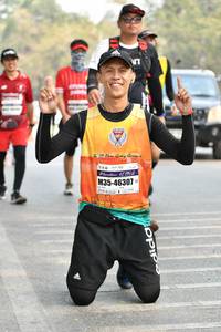 BIB: 42199, 46307
                            <button type="button" onclick="openModal(8857795)" class="btn btn-primary btn-sm float-right btn-popup" data-toggle="modal" data-target=".modal-high-quality">
                        <i class="fas fa-shopping-cart"></i> Add to Cart
                    </button>
                                            <button type="button" onclick="isThisMe(8857795, true)" class="btn btn-success btn-sm float-right btn-popup btn-isme hidden" data-toggle="tooltip" data-placement="bottom" title="นี่คือรูปของคุณใช่ไหม คลิกที่นี่เพื่อเอาเข้าอัลบั้ม">
                        <i class="fas fa-plus"></i> Add to album
                    </button>
                    <button type="button" onclick="isThisMe(8857795, false)" class="btn btn-warning btn-sm float-right btn-popup btn-isnotme hidden">
                        <i class="fas fa-ban"></i> Remove from album
                    </button>