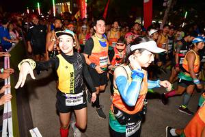 BIB: 45293
                            <button type="button" onclick="openModal(8836198)" class="btn btn-primary btn-sm float-right btn-popup" data-toggle="modal" data-target=".modal-high-quality">
                        <i class="fas fa-shopping-cart"></i> Add to Cart
                    </button>
                                            <button type="button" onclick="isThisMe(8836198, true)" class="btn btn-success btn-sm float-right btn-popup btn-isme hidden" data-toggle="tooltip" data-placement="bottom" title="นี่คือรูปของคุณใช่ไหม คลิกที่นี่เพื่อเอาเข้าอัลบั้ม">
                        <i class="fas fa-plus"></i> Add to album
                    </button>
                    <button type="button" onclick="isThisMe(8836198, false)" class="btn btn-warning btn-sm float-right btn-popup btn-isnotme hidden">
                        <i class="fas fa-ban"></i> Remove from album
                    </button>