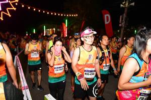 BIB: 480, 47105
                            <button type="button" onclick="openModal(8835467)" class="btn btn-primary btn-sm float-right btn-popup" data-toggle="modal" data-target=".modal-high-quality">
                        <i class="fas fa-shopping-cart"></i> Add to Cart
                    </button>
                                            <button type="button" onclick="isThisMe(8835467, true)" class="btn btn-success btn-sm float-right btn-popup btn-isme hidden" data-toggle="tooltip" data-placement="bottom" title="นี่คือรูปของคุณใช่ไหม คลิกที่นี่เพื่อเอาเข้าอัลบั้ม">
                        <i class="fas fa-plus"></i> Add to album
                    </button>
                    <button type="button" onclick="isThisMe(8835467, false)" class="btn btn-warning btn-sm float-right btn-popup btn-isnotme hidden">
                        <i class="fas fa-ban"></i> Remove from album
                    </button>