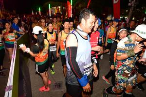 BIB: 
                            <button type="button" onclick="openModal(8835956)" class="btn btn-primary btn-sm float-right btn-popup" data-toggle="modal" data-target=".modal-high-quality">
                        <i class="fas fa-shopping-cart"></i> Add to Cart
                    </button>
                                            <button type="button" onclick="isThisMe(8835956, true)" class="btn btn-success btn-sm float-right btn-popup btn-isme hidden" data-toggle="tooltip" data-placement="bottom" title="นี่คือรูปของคุณใช่ไหม คลิกที่นี่เพื่อเอาเข้าอัลบั้ม">
                        <i class="fas fa-plus"></i> Add to album
                    </button>
                    <button type="button" onclick="isThisMe(8835956, false)" class="btn btn-warning btn-sm float-right btn-popup btn-isnotme hidden">
                        <i class="fas fa-ban"></i> Remove from album
                    </button>