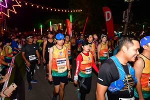 BIB: 4152
                            <button type="button" onclick="openModal(8836600)" class="btn btn-primary btn-sm float-right btn-popup" data-toggle="modal" data-target=".modal-high-quality">
                        <i class="fas fa-shopping-cart"></i> Add to Cart
                    </button>
                                            <button type="button" onclick="isThisMe(8836600, true)" class="btn btn-success btn-sm float-right btn-popup btn-isme hidden" data-toggle="tooltip" data-placement="bottom" title="นี่คือรูปของคุณใช่ไหม คลิกที่นี่เพื่อเอาเข้าอัลบั้ม">
                        <i class="fas fa-plus"></i> Add to album
                    </button>
                    <button type="button" onclick="isThisMe(8836600, false)" class="btn btn-warning btn-sm float-right btn-popup btn-isnotme hidden">
                        <i class="fas fa-ban"></i> Remove from album
                    </button>