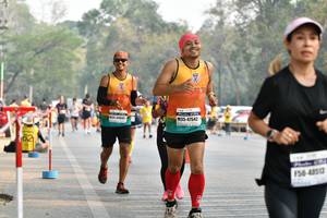 BIB: 4884, 47542, 40513
                            <button type="button" onclick="openModal(8883579)" class="btn btn-primary btn-sm float-right btn-popup" data-toggle="modal" data-target=".modal-high-quality">
                        <i class="fas fa-shopping-cart"></i> Add to Cart
                    </button>
                                            <button type="button" onclick="isThisMe(8883579, true)" class="btn btn-success btn-sm float-right btn-popup btn-isme hidden" data-toggle="tooltip" data-placement="bottom" title="นี่คือรูปของคุณใช่ไหม คลิกที่นี่เพื่อเอาเข้าอัลบั้ม">
                        <i class="fas fa-plus"></i> Add to album
                    </button>
                    <button type="button" onclick="isThisMe(8883579, false)" class="btn btn-warning btn-sm float-right btn-popup btn-isnotme hidden">
                        <i class="fas fa-ban"></i> Remove from album
                    </button>