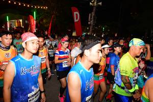 BIB: 4881
                            <button type="button" onclick="openModal(8835551)" class="btn btn-primary btn-sm float-right btn-popup" data-toggle="modal" data-target=".modal-high-quality">
                        <i class="fas fa-shopping-cart"></i> Add to Cart
                    </button>
                                            <button type="button" onclick="isThisMe(8835551, true)" class="btn btn-success btn-sm float-right btn-popup btn-isme hidden" data-toggle="tooltip" data-placement="bottom" title="นี่คือรูปของคุณใช่ไหม คลิกที่นี่เพื่อเอาเข้าอัลบั้ม">
                        <i class="fas fa-plus"></i> Add to album
                    </button>
                    <button type="button" onclick="isThisMe(8835551, false)" class="btn btn-warning btn-sm float-right btn-popup btn-isnotme hidden">
                        <i class="fas fa-ban"></i> Remove from album
                    </button>