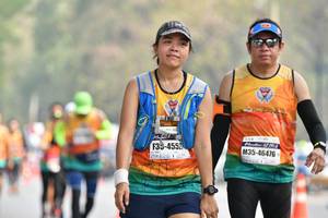 BIB: 4552, 46476
                            <button type="button" onclick="openModal(8855150)" class="btn btn-primary btn-sm float-right btn-popup" data-toggle="modal" data-target=".modal-high-quality">
                        <i class="fas fa-shopping-cart"></i> Add to Cart
                    </button>
                                            <button type="button" onclick="isThisMe(8855150, true)" class="btn btn-success btn-sm float-right btn-popup btn-isme hidden" data-toggle="tooltip" data-placement="bottom" title="นี่คือรูปของคุณใช่ไหม คลิกที่นี่เพื่อเอาเข้าอัลบั้ม">
                        <i class="fas fa-plus"></i> Add to album
                    </button>
                    <button type="button" onclick="isThisMe(8855150, false)" class="btn btn-warning btn-sm float-right btn-popup btn-isnotme hidden">
                        <i class="fas fa-ban"></i> Remove from album
                    </button>