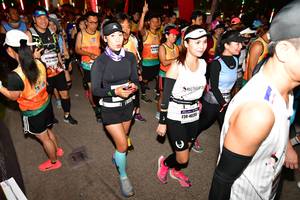 BIB: 405
                            <button type="button" onclick="openModal(8835891)" class="btn btn-primary btn-sm float-right btn-popup" data-toggle="modal" data-target=".modal-high-quality">
                        <i class="fas fa-shopping-cart"></i> Add to Cart
                    </button>
                                            <button type="button" onclick="isThisMe(8835891, true)" class="btn btn-success btn-sm float-right btn-popup btn-isme hidden" data-toggle="tooltip" data-placement="bottom" title="นี่คือรูปของคุณใช่ไหม คลิกที่นี่เพื่อเอาเข้าอัลบั้ม">
                        <i class="fas fa-plus"></i> Add to album
                    </button>
                    <button type="button" onclick="isThisMe(8835891, false)" class="btn btn-warning btn-sm float-right btn-popup btn-isnotme hidden">
                        <i class="fas fa-ban"></i> Remove from album
                    </button>