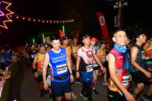 BIB: 4290, 655
                            <button type="button" onclick="openModal(8836255)" class="btn btn-primary btn-sm float-right btn-popup" data-toggle="modal" data-target=".modal-high-quality">
                        <i class="fas fa-shopping-cart"></i> Add to Cart
                    </button>
                                            <button type="button" onclick="isThisMe(8836255, true)" class="btn btn-success btn-sm float-right btn-popup btn-isme hidden" data-toggle="tooltip" data-placement="bottom" title="นี่คือรูปของคุณใช่ไหม คลิกที่นี่เพื่อเอาเข้าอัลบั้ม">
                        <i class="fas fa-plus"></i> Add to album
                    </button>
                    <button type="button" onclick="isThisMe(8836255, false)" class="btn btn-warning btn-sm float-right btn-popup btn-isnotme hidden">
                        <i class="fas fa-ban"></i> Remove from album
                    </button>