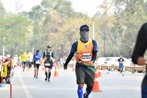 BIB: 4670
                            <button type="button" onclick="openModal(8857716)" class="btn btn-primary btn-sm float-right btn-popup" data-toggle="modal" data-target=".modal-high-quality">
                        <i class="fas fa-shopping-cart"></i> Add to Cart
                    </button>
                                            <button type="button" onclick="isThisMe(8857716, true)" class="btn btn-success btn-sm float-right btn-popup btn-isme hidden" data-toggle="tooltip" data-placement="bottom" title="นี่คือรูปของคุณใช่ไหม คลิกที่นี่เพื่อเอาเข้าอัลบั้ม">
                        <i class="fas fa-plus"></i> Add to album
                    </button>
                    <button type="button" onclick="isThisMe(8857716, false)" class="btn btn-warning btn-sm float-right btn-popup btn-isnotme hidden">
                        <i class="fas fa-ban"></i> Remove from album
                    </button>