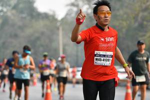 BIB: 100, 41397
                            <button type="button" onclick="openModal(8878722)" class="btn btn-primary btn-sm float-right btn-popup" data-toggle="modal" data-target=".modal-high-quality">
                        <i class="fas fa-shopping-cart"></i> Add to Cart
                    </button>
                                            <button type="button" onclick="isThisMe(8878722, true)" class="btn btn-success btn-sm float-right btn-popup btn-isme hidden" data-toggle="tooltip" data-placement="bottom" title="นี่คือรูปของคุณใช่ไหม คลิกที่นี่เพื่อเอาเข้าอัลบั้ม">
                        <i class="fas fa-plus"></i> Add to album
                    </button>
                    <button type="button" onclick="isThisMe(8878722, false)" class="btn btn-warning btn-sm float-right btn-popup btn-isnotme hidden">
                        <i class="fas fa-ban"></i> Remove from album
                    </button>