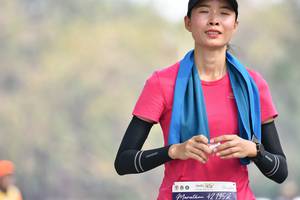 BIB: 42195
                            <button type="button" onclick="openModal(8857674)" class="btn btn-primary btn-sm float-right btn-popup" data-toggle="modal" data-target=".modal-high-quality">
                        <i class="fas fa-shopping-cart"></i> Add to Cart
                    </button>
                                            <button type="button" onclick="isThisMe(8857674, true)" class="btn btn-success btn-sm float-right btn-popup btn-isme hidden" data-toggle="tooltip" data-placement="bottom" title="นี่คือรูปของคุณใช่ไหม คลิกที่นี่เพื่อเอาเข้าอัลบั้ม">
                        <i class="fas fa-plus"></i> Add to album
                    </button>
                    <button type="button" onclick="isThisMe(8857674, false)" class="btn btn-warning btn-sm float-right btn-popup btn-isnotme hidden">
                        <i class="fas fa-ban"></i> Remove from album
                    </button>