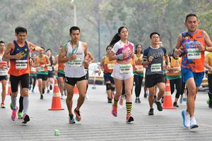 BIB: 47904, 20104, 2147
                            <button type="button" onclick="openModal(8834104)" class="btn btn-primary btn-sm float-right btn-popup" data-toggle="modal" data-target=".modal-high-quality">
                        <i class="fas fa-shopping-cart"></i> Add to Cart
                    </button>
                                            <button type="button" onclick="isThisMe(8834104, true)" class="btn btn-success btn-sm float-right btn-popup btn-isme hidden" data-toggle="tooltip" data-placement="bottom" title="นี่คือรูปของคุณใช่ไหม คลิกที่นี่เพื่อเอาเข้าอัลบั้ม">
                        <i class="fas fa-plus"></i> Add to album
                    </button>
                    <button type="button" onclick="isThisMe(8834104, false)" class="btn btn-warning btn-sm float-right btn-popup btn-isnotme hidden">
                        <i class="fas fa-ban"></i> Remove from album
                    </button>