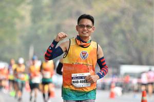 BIB: 4663
                            <button type="button" onclick="openModal(8854146)" class="btn btn-primary btn-sm float-right btn-popup" data-toggle="modal" data-target=".modal-high-quality">
                        <i class="fas fa-shopping-cart"></i> Add to Cart
                    </button>
                                            <button type="button" onclick="isThisMe(8854146, true)" class="btn btn-success btn-sm float-right btn-popup btn-isme hidden" data-toggle="tooltip" data-placement="bottom" title="นี่คือรูปของคุณใช่ไหม คลิกที่นี่เพื่อเอาเข้าอัลบั้ม">
                        <i class="fas fa-plus"></i> Add to album
                    </button>
                    <button type="button" onclick="isThisMe(8854146, false)" class="btn btn-warning btn-sm float-right btn-popup btn-isnotme hidden">
                        <i class="fas fa-ban"></i> Remove from album
                    </button>