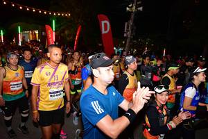 BIB: 424
                            <button type="button" onclick="openModal(8836441)" class="btn btn-primary btn-sm float-right btn-popup" data-toggle="modal" data-target=".modal-high-quality">
                        <i class="fas fa-shopping-cart"></i> Add to Cart
                    </button>
                                            <button type="button" onclick="isThisMe(8836441, true)" class="btn btn-success btn-sm float-right btn-popup btn-isme hidden" data-toggle="tooltip" data-placement="bottom" title="นี่คือรูปของคุณใช่ไหม คลิกที่นี่เพื่อเอาเข้าอัลบั้ม">
                        <i class="fas fa-plus"></i> Add to album
                    </button>
                    <button type="button" onclick="isThisMe(8836441, false)" class="btn btn-warning btn-sm float-right btn-popup btn-isnotme hidden">
                        <i class="fas fa-ban"></i> Remove from album
                    </button>