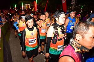 BIB: 
                            <button type="button" onclick="openModal(8836161)" class="btn btn-primary btn-sm float-right btn-popup" data-toggle="modal" data-target=".modal-high-quality">
                        <i class="fas fa-shopping-cart"></i> Add to Cart
                    </button>
                                            <button type="button" onclick="isThisMe(8836161, true)" class="btn btn-success btn-sm float-right btn-popup btn-isme hidden" data-toggle="tooltip" data-placement="bottom" title="นี่คือรูปของคุณใช่ไหม คลิกที่นี่เพื่อเอาเข้าอัลบั้ม">
                        <i class="fas fa-plus"></i> Add to album
                    </button>
                    <button type="button" onclick="isThisMe(8836161, false)" class="btn btn-warning btn-sm float-right btn-popup btn-isnotme hidden">
                        <i class="fas fa-ban"></i> Remove from album
                    </button>