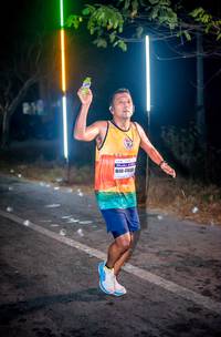 BIB: 4168
                            <button type="button" onclick="openModal(9346290)" class="btn btn-primary btn-sm float-right btn-popup" data-toggle="modal" data-target=".modal-high-quality">
                        <i class="fas fa-shopping-cart"></i> Add to Cart
                    </button>
                                            <button type="button" onclick="isThisMe(9346290, true)" class="btn btn-success btn-sm float-right btn-popup btn-isme hidden" data-toggle="tooltip" data-placement="bottom" title="นี่คือรูปของคุณใช่ไหม คลิกที่นี่เพื่อเอาเข้าอัลบั้ม">
                        <i class="fas fa-plus"></i> Add to album
                    </button>
                    <button type="button" onclick="isThisMe(9346290, false)" class="btn btn-warning btn-sm float-right btn-popup btn-isnotme hidden">
                        <i class="fas fa-ban"></i> Remove from album
                    </button>