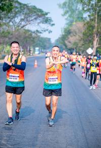 BIB: 42100, 46470
                            <button type="button" onclick="openModal(9706277)" class="btn btn-primary btn-sm float-right btn-popup" data-toggle="modal" data-target=".modal-high-quality">
                        <i class="fas fa-shopping-cart"></i> Add to Cart
                    </button>
                                            <button type="button" onclick="isThisMe(9706277, true)" class="btn btn-success btn-sm float-right btn-popup btn-isme hidden" data-toggle="tooltip" data-placement="bottom" title="นี่คือรูปของคุณใช่ไหม คลิกที่นี่เพื่อเอาเข้าอัลบั้ม">
                        <i class="fas fa-plus"></i> Add to album
                    </button>
                    <button type="button" onclick="isThisMe(9706277, false)" class="btn btn-warning btn-sm float-right btn-popup btn-isnotme hidden">
                        <i class="fas fa-ban"></i> Remove from album
                    </button>