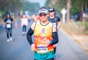 BIB: 100, 47195
                            <button type="button" onclick="openModal(9708770)" class="btn btn-primary btn-sm float-right btn-popup" data-toggle="modal" data-target=".modal-high-quality">
                        <i class="fas fa-shopping-cart"></i> Add to Cart
                    </button>
                                            <button type="button" onclick="isThisMe(9708770, true)" class="btn btn-success btn-sm float-right btn-popup btn-isme hidden" data-toggle="tooltip" data-placement="bottom" title="นี่คือรูปของคุณใช่ไหม คลิกที่นี่เพื่อเอาเข้าอัลบั้ม">
                        <i class="fas fa-plus"></i> Add to album
                    </button>
                    <button type="button" onclick="isThisMe(9708770, false)" class="btn btn-warning btn-sm float-right btn-popup btn-isnotme hidden">
                        <i class="fas fa-ban"></i> Remove from album
                    </button>