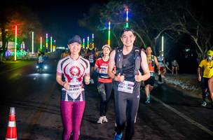 BIB: 188, 41095
                            <button type="button" onclick="openModal(9381880)" class="btn btn-primary btn-sm float-right btn-popup" data-toggle="modal" data-target=".modal-high-quality">
                        <i class="fas fa-shopping-cart"></i> Add to Cart
                    </button>
                                            <button type="button" onclick="isThisMe(9381880, true)" class="btn btn-success btn-sm float-right btn-popup btn-isme hidden" data-toggle="tooltip" data-placement="bottom" title="นี่คือรูปของคุณใช่ไหม คลิกที่นี่เพื่อเอาเข้าอัลบั้ม">
                        <i class="fas fa-plus"></i> Add to album
                    </button>
                    <button type="button" onclick="isThisMe(9381880, false)" class="btn btn-warning btn-sm float-right btn-popup btn-isnotme hidden">
                        <i class="fas fa-ban"></i> Remove from album
                    </button>