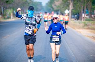 BIB: 45841, 45161
                            <button type="button" onclick="openModal(9709033)" class="btn btn-primary btn-sm float-right btn-popup" data-toggle="modal" data-target=".modal-high-quality">
                        <i class="fas fa-shopping-cart"></i> Add to Cart
                    </button>
                                            <button type="button" onclick="isThisMe(9709033, true)" class="btn btn-success btn-sm float-right btn-popup btn-isme hidden" data-toggle="tooltip" data-placement="bottom" title="นี่คือรูปของคุณใช่ไหม คลิกที่นี่เพื่อเอาเข้าอัลบั้ม">
                        <i class="fas fa-plus"></i> Add to album
                    </button>
                    <button type="button" onclick="isThisMe(9709033, false)" class="btn btn-warning btn-sm float-right btn-popup btn-isnotme hidden">
                        <i class="fas fa-ban"></i> Remove from album
                    </button>