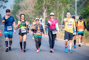BIB: 4601, 4005, 401
                            <button type="button" onclick="openModal(9717506)" class="btn btn-primary btn-sm float-right btn-popup" data-toggle="modal" data-target=".modal-high-quality">
                        <i class="fas fa-shopping-cart"></i> Add to Cart
                    </button>
                                            <button type="button" onclick="isThisMe(9717506, true)" class="btn btn-success btn-sm float-right btn-popup btn-isme hidden" data-toggle="tooltip" data-placement="bottom" title="นี่คือรูปของคุณใช่ไหม คลิกที่นี่เพื่อเอาเข้าอัลบั้ม">
                        <i class="fas fa-plus"></i> Add to album
                    </button>
                    <button type="button" onclick="isThisMe(9717506, false)" class="btn btn-warning btn-sm float-right btn-popup btn-isnotme hidden">
                        <i class="fas fa-ban"></i> Remove from album
                    </button>