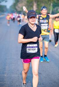 BIB: 1212, 41247
                            <button type="button" onclick="openModal(9706082)" class="btn btn-primary btn-sm float-right btn-popup" data-toggle="modal" data-target=".modal-high-quality">
                        <i class="fas fa-shopping-cart"></i> Add to Cart
                    </button>
                                            <button type="button" onclick="isThisMe(9706082, true)" class="btn btn-success btn-sm float-right btn-popup btn-isme hidden" data-toggle="tooltip" data-placement="bottom" title="นี่คือรูปของคุณใช่ไหม คลิกที่นี่เพื่อเอาเข้าอัลบั้ม">
                        <i class="fas fa-plus"></i> Add to album
                    </button>
                    <button type="button" onclick="isThisMe(9706082, false)" class="btn btn-warning btn-sm float-right btn-popup btn-isnotme hidden">
                        <i class="fas fa-ban"></i> Remove from album
                    </button>