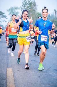 BIB: 408
                            <button type="button" onclick="openModal(9641911)" class="btn btn-primary btn-sm float-right btn-popup" data-toggle="modal" data-target=".modal-high-quality">
                        <i class="fas fa-shopping-cart"></i> Add to Cart
                    </button>
                                            <button type="button" onclick="isThisMe(9641911, true)" class="btn btn-success btn-sm float-right btn-popup btn-isme hidden" data-toggle="tooltip" data-placement="bottom" title="นี่คือรูปของคุณใช่ไหม คลิกที่นี่เพื่อเอาเข้าอัลบั้ม">
                        <i class="fas fa-plus"></i> Add to album
                    </button>
                    <button type="button" onclick="isThisMe(9641911, false)" class="btn btn-warning btn-sm float-right btn-popup btn-isnotme hidden">
                        <i class="fas fa-ban"></i> Remove from album
                    </button>